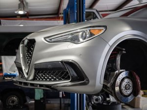  Alfa Romeo Stelvio Front Splitter - Carbon Fiber - Quadrifoglio